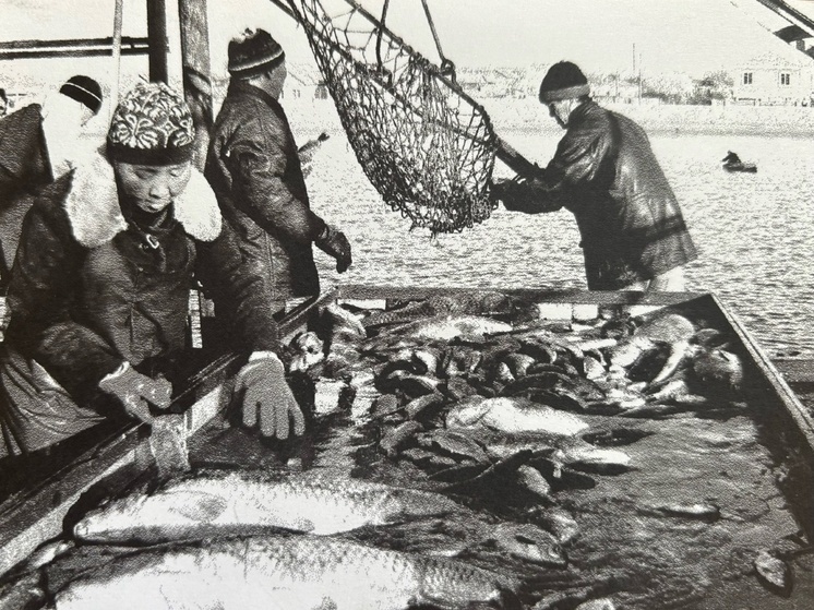 В одном из районов Калмыкии рыбаки внесли свой вклад в Великую Победу