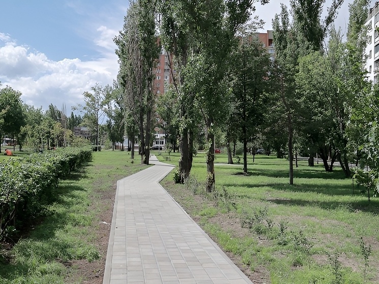 В Нижнем Новгороде открыли сквер после благоустройства