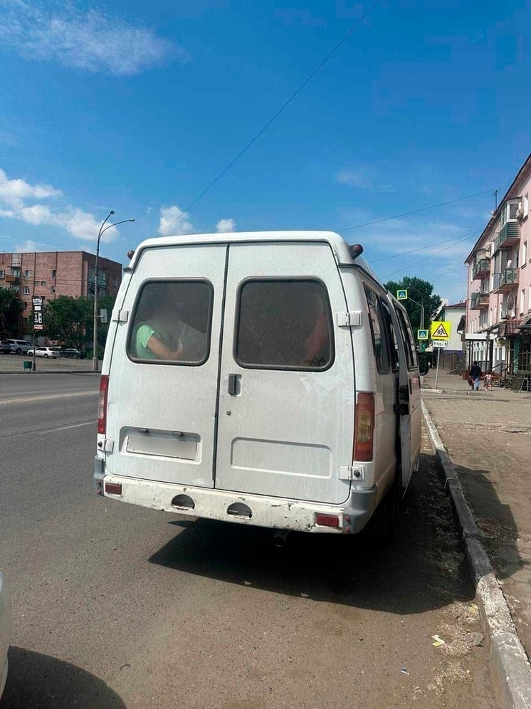 В столице Тувы выявлен второй пассажирский автобус без лицензии