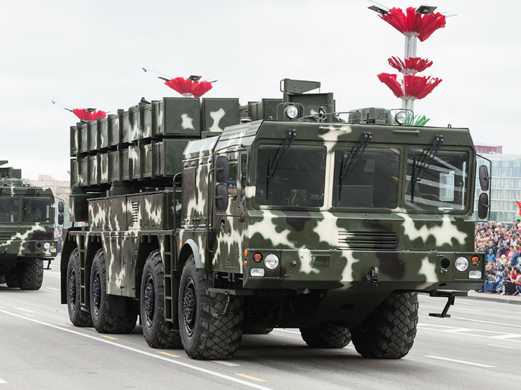 Белоруссия перебросила дивизион «Полонез» на границу с Украиной