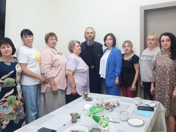 Мценский благочинный поддержал орловские семьи погибших бойцов