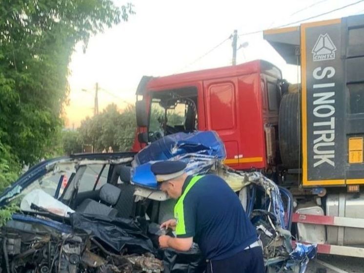 Водитель погиб в лобовом столкновении под Солнечногорском
