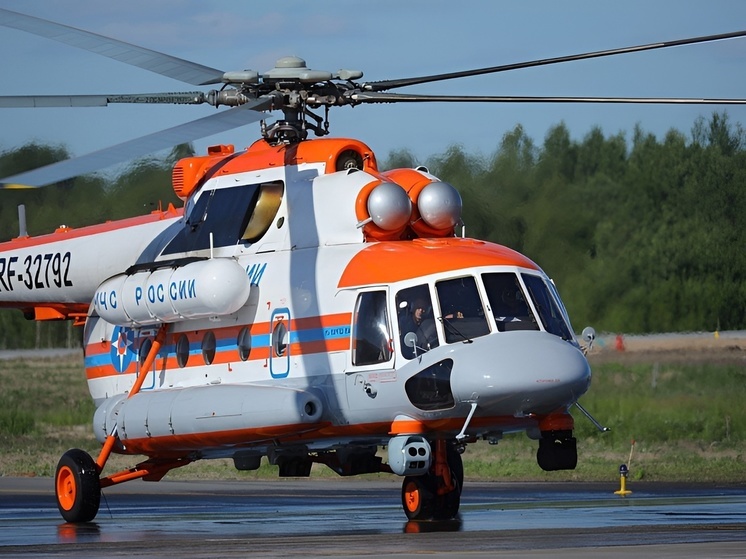 Архангельским спасателям передали арктический вертолёт Ми-8
