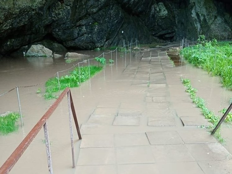 В Башкирии затопило вход в пещеру Капову пещеру