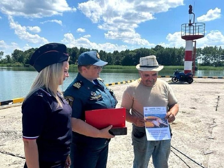 Калининградские спасатели провели профилактические рейды на водоемах региона