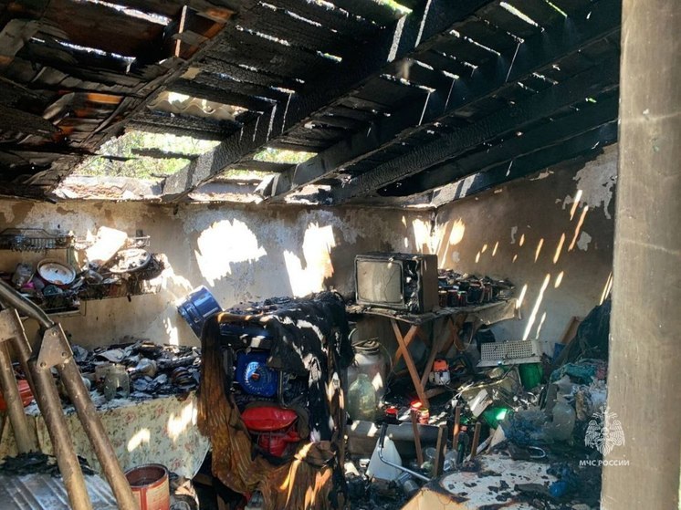 В Симферопольском районе сгорел дом из-за самодельной проводки