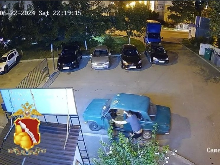 Воронежец с помощью фейерверка сжег чужую "копейку" за неправильную парковку