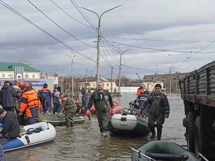 В Орске жителям, чьи дома сильно пострадали от паводка, начислили плату за коммунальные услуги