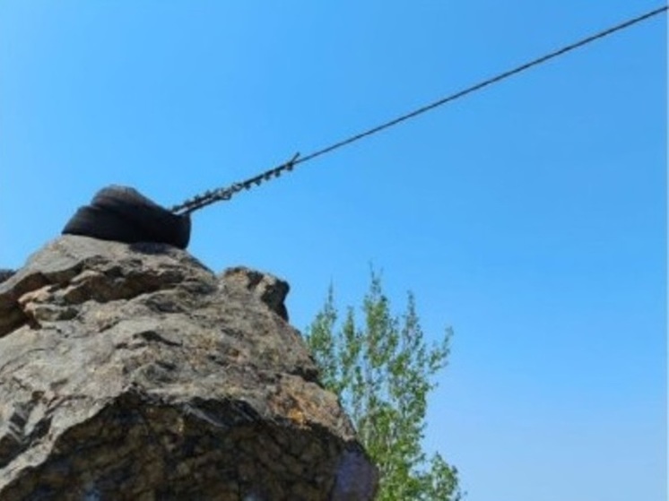 Трос на сопке угрожает памятнику природы в Хабаровском районе