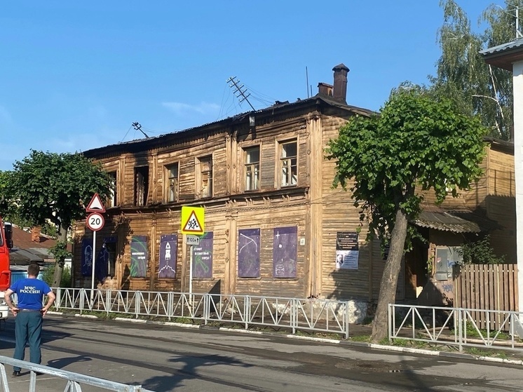 МЧС: Дом Циолковского в центре Рязани тушили 15 человек