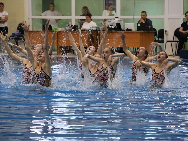 Пенза принимает соревнования по синхронному плаванию в рамках Спартакиады учащихся России