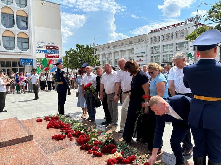 Псковская делегация приняла участие в мероприятиях в честь 80-й годовщины освобождения Витебска от немецко-фашистских захватчиков