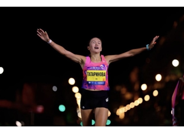 Легкоатлетка из Якутии одержала победу на международном марафоне "Белые Ночи" в Санкт-Петербурге
