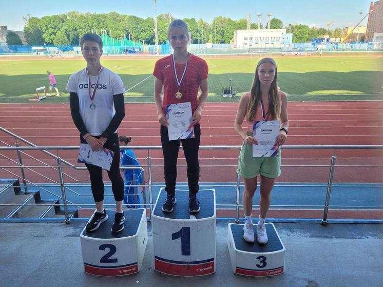 Легкоатлеты из Запорожской области победили во Всероссийском турнире по легкой атлетике среди юниоров