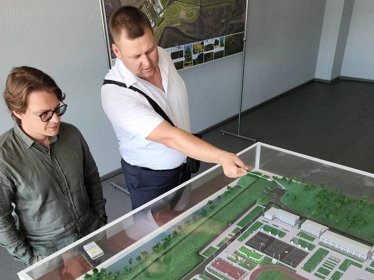 Гуськов посетил воспитательно-образовательный центр в Брестской крепости