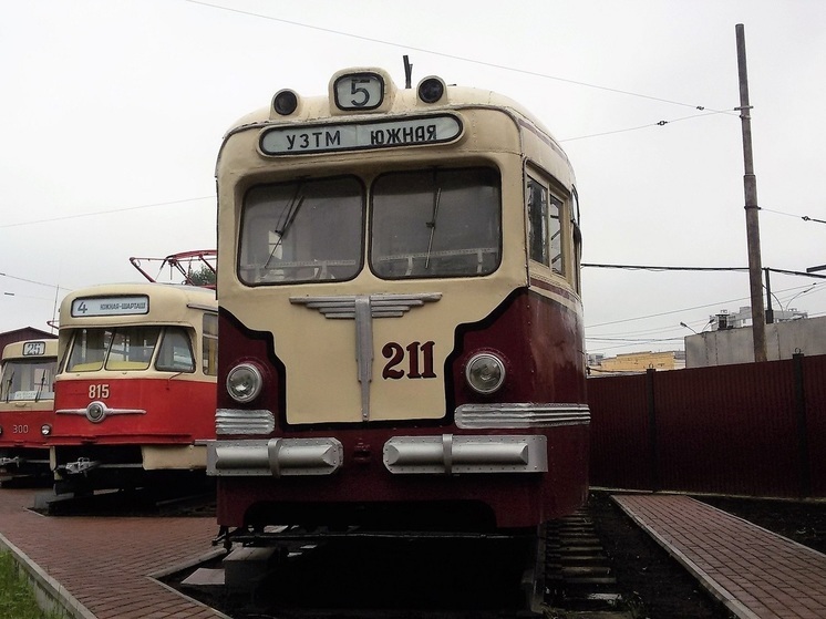 В центре Екатеринбурга уберут остатки старой трамвайной линии