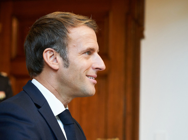 Во Франции назвали итоги I тура парламентских выборов поражением Макрона