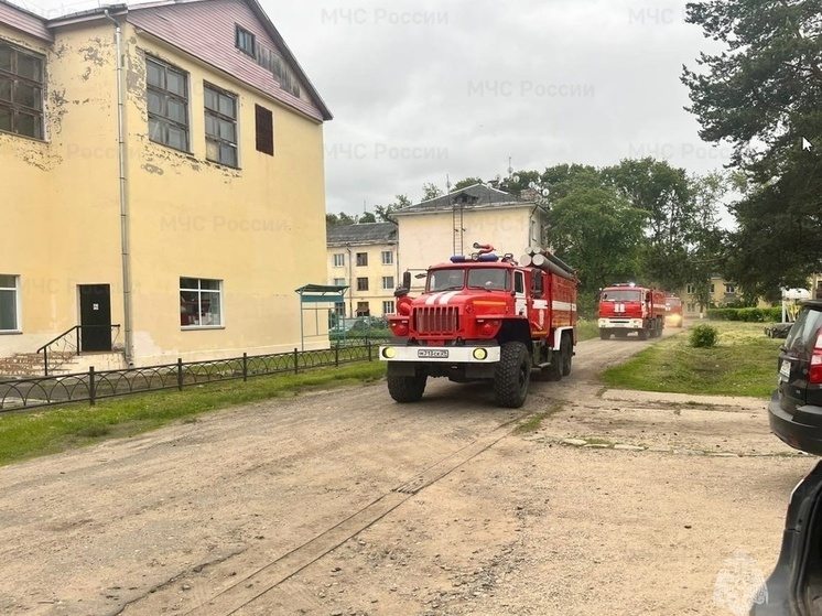 В Котласе провели пожарно-тактические учения во Дворце спорта