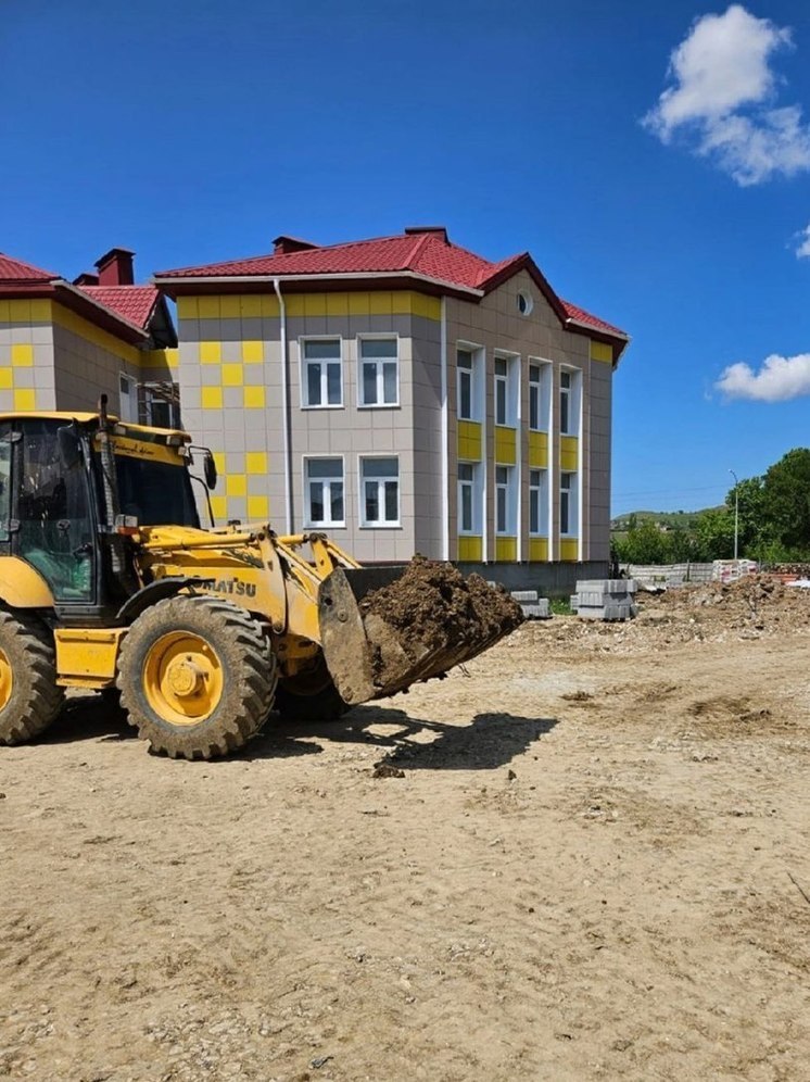 В Керчи продолжают строить детский сад на 260 мест