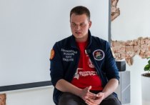 Дома Марчину Миколаеку грозит до пяти лет тюрьмы за то, что он критиковал власти Польши, разжигающие ненависть к России

