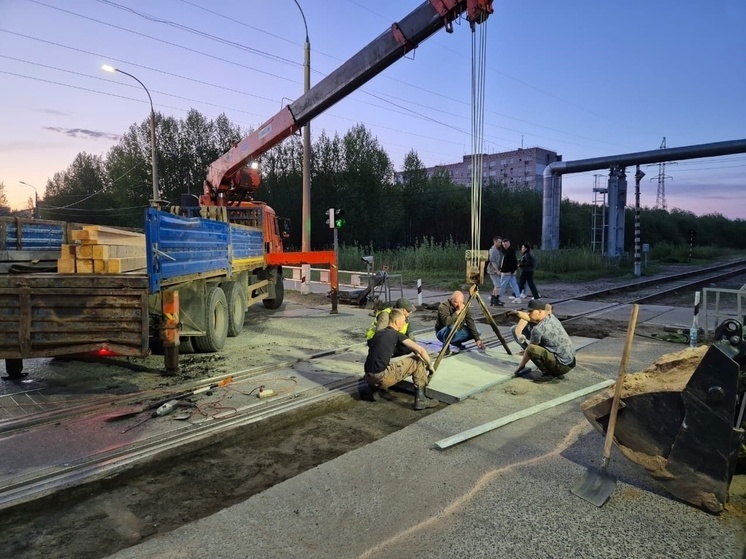 В Северодвинске отремонтировали жд-переезд после прокурорского вмешательства