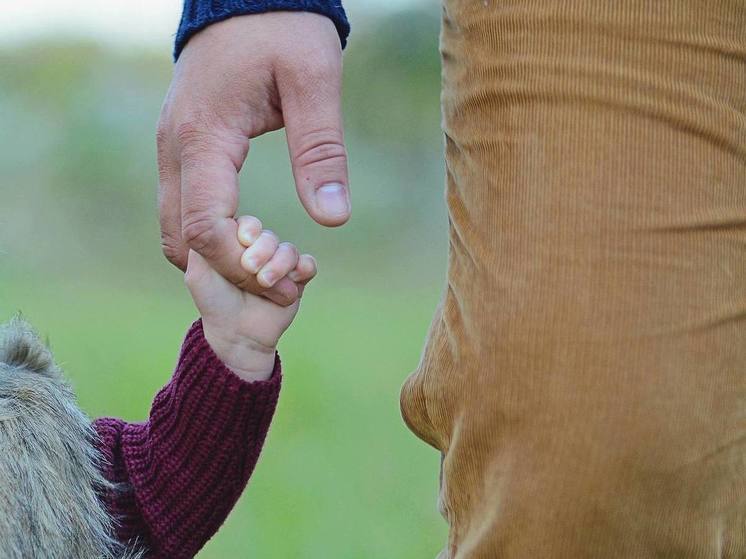 Психолог Светлана Бутенко объяснила, как правильно строить детско-родительские отношения, если семья распалась