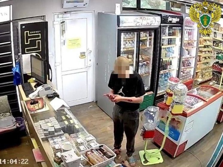 В Омске неадекватный покупатель «розочкой» пытался убить сотрудника магазина