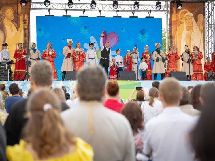 День семьи, любви и верности проведут в Астраханском кремле