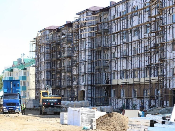 В Ногликах к концу года сдадут дом на 90 квартир для переселенцев