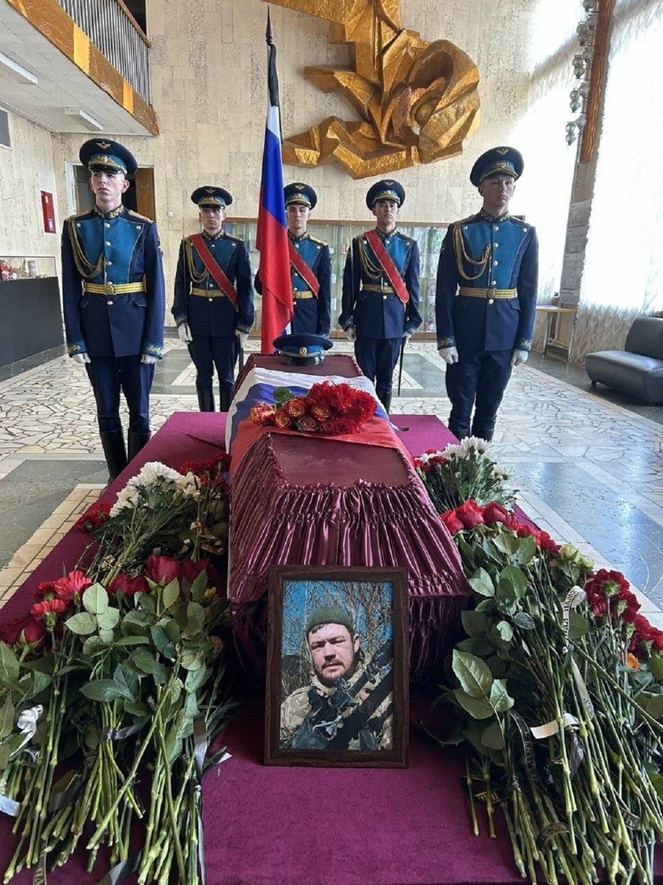 В Тверской области похоронили погибшего на СВО Алексея Семичева