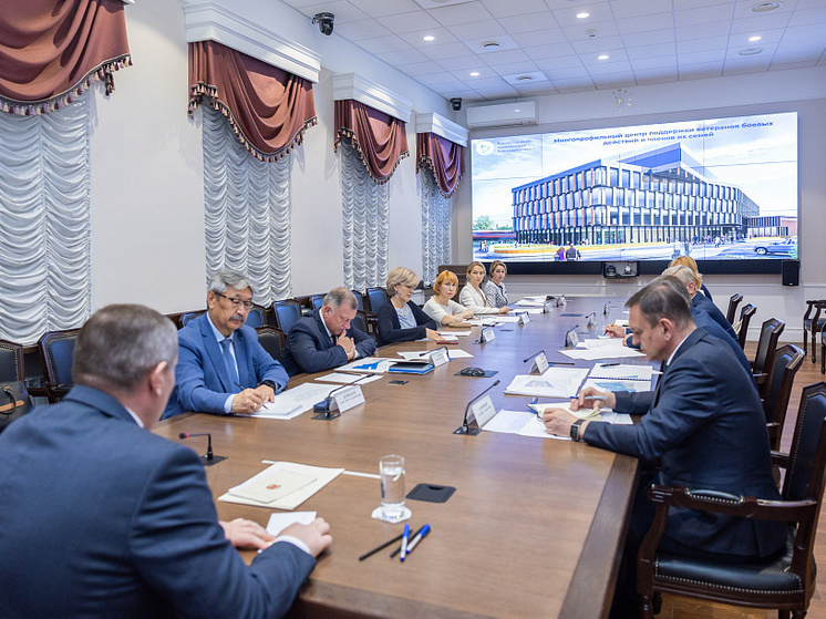 В Волгоградской области обсудили строительство центра для участников СВО