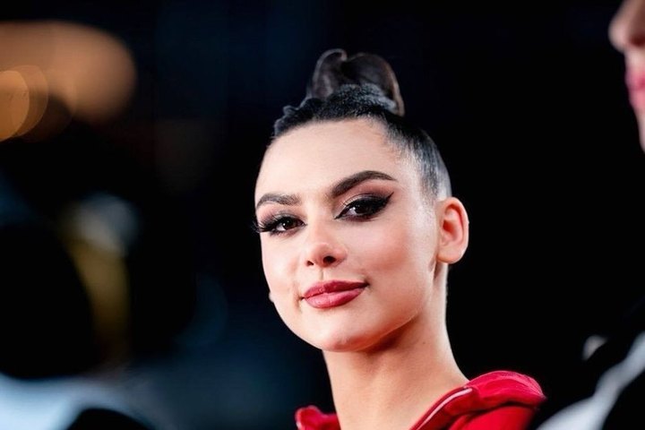 Гимнастка выглядела очень соблазнительно