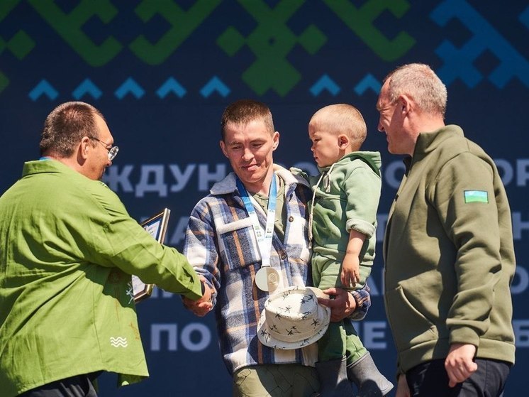 Сборная Сургутского района – чемпион международных соревнований по гребле на обласах