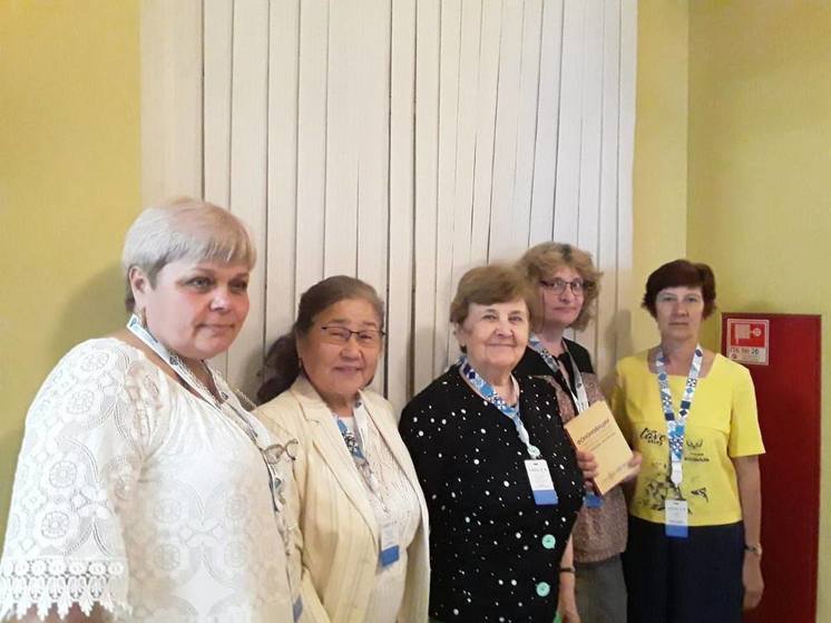 Педагоги из Хакасии уехали в Петербург на конференцию по сохранению родных языков