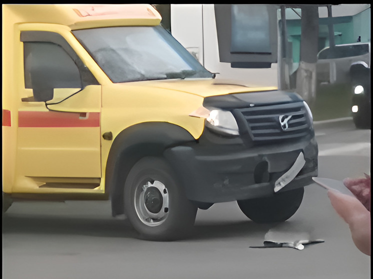 В Поронайске скорая попала в ДТП с иномаркой