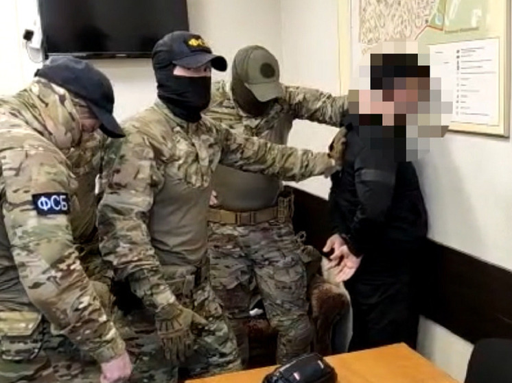 Сотрудники УФСБ по Алтайскому краю и регионального УФСИН пресекли публичное оправдание терроризма в стенах колонии. 