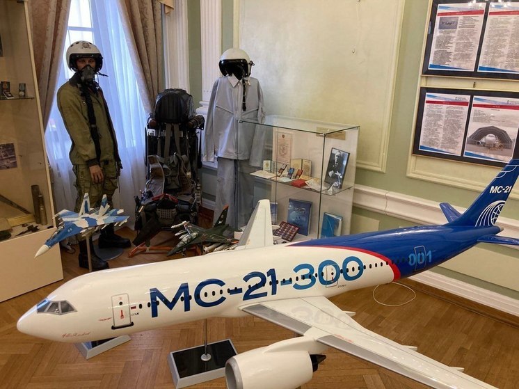 Выставка в честь 90-летия авиазавода открылась в Иркутске