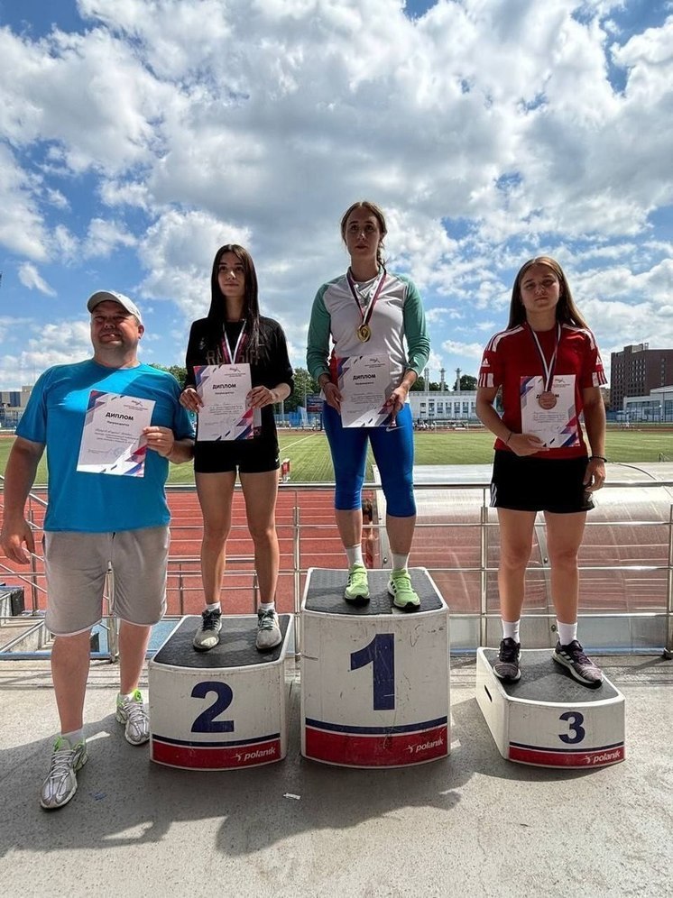 Юная легкоатлетка из Ялты завоевала бронзу в Первенстве России