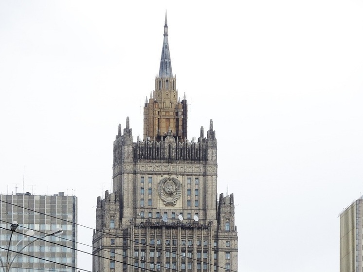 Россия в качестве ответной меры высылает сотрудника посольства Румынии в Москве
