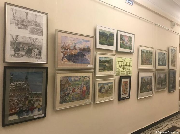 В мэрии открылась выставка картин юных пермских художников