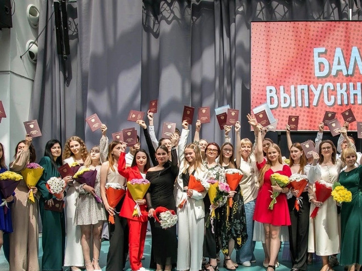 В Смоленске почти 5 тыс. студентов завершили обучение по программам среднего профессионального образования