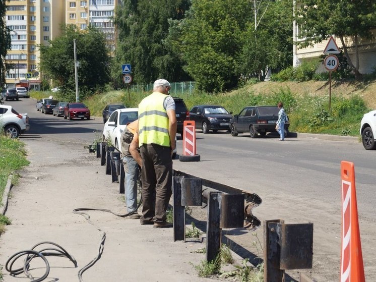 В Курске ремонтируют более 860 метров дороги на улице Аэродромной