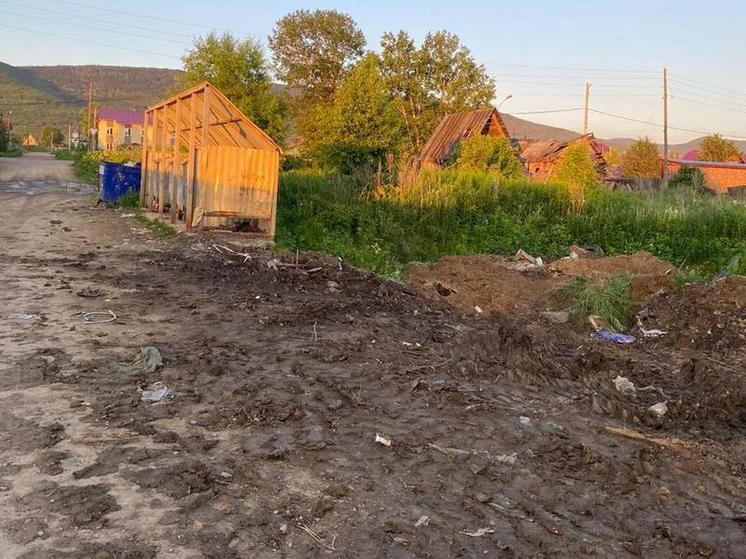 В Тымовском ликвидировали свалку мусора после жалоб местных жителей