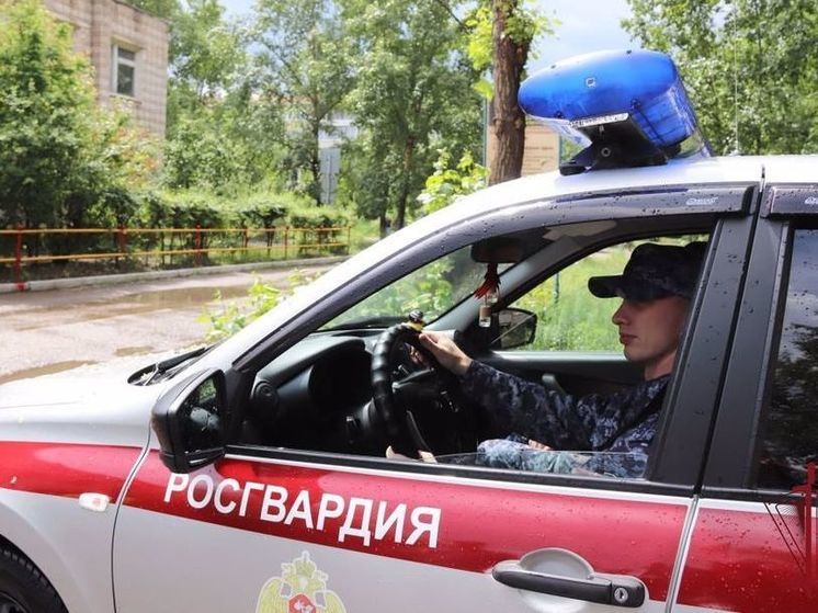 Девушки не хотели платить за товар на 9 тысяч рублей в супермаркете в Чите