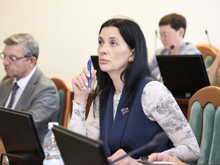 Депутат Гриневич снова поставила на место нижегородский ДУК