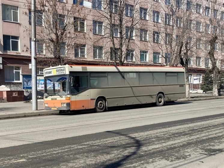 По Саратову ходили грязные автобусы