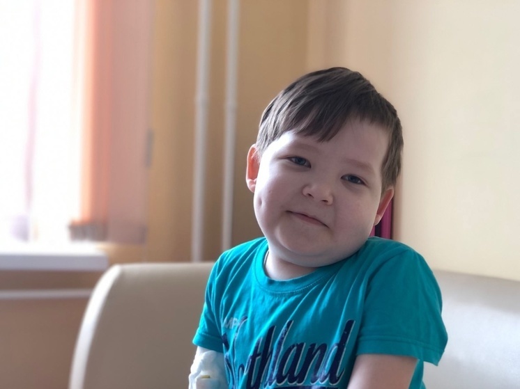 В жизнь семьи вошли химиопроцедуры: в Томске открыт сбор для мальчика с лимфатическим лейкозом