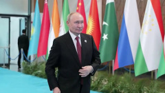 Владимир Путин приехал во Дворец Независимости в Астане для участия в саммите ШОС: видео