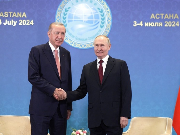 Турки попросили Путина посодействовать началу переговоров с Асадом
