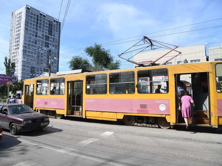 Быстрыкин заинтересовался ликвидацией троллейбусов в Астрахани